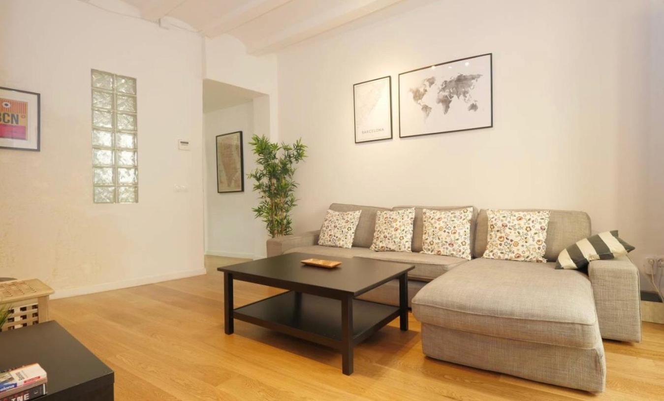 Unique Living Born Apartments & Studios 巴塞罗那 外观 照片