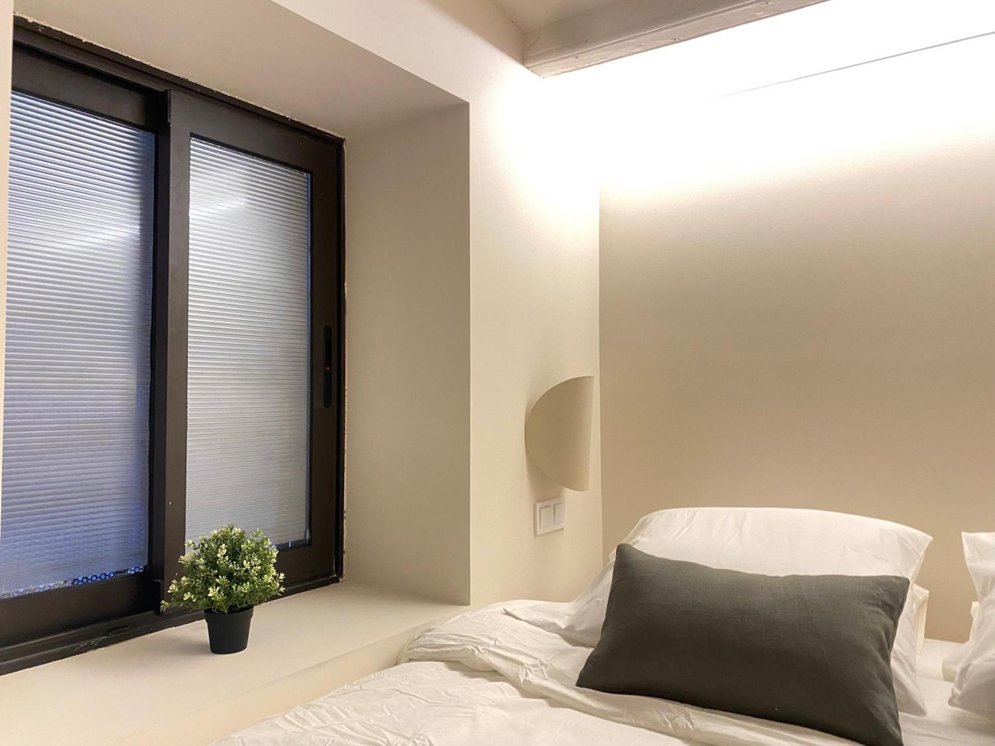 Unique Living Born Apartments & Studios 巴塞罗那 外观 照片
