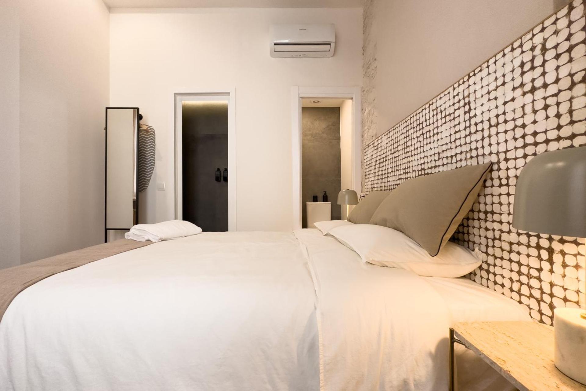 Unique Living Born Apartments & Studios 巴塞罗那 外观 照片